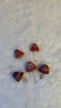 Load image into Gallery viewer, *Root Chakra Ritual Box (small size)