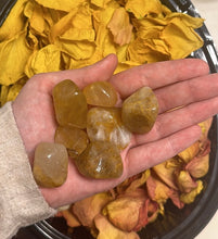 Load image into Gallery viewer, Solar Plexus Ritual Box
