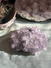 Load image into Gallery viewer, Amethyst Statement Flower
