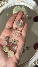 Load image into Gallery viewer, Anahata Chakra Ritual Box

