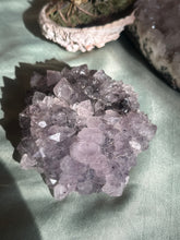 Load image into Gallery viewer, Amethyst Statement Flower
